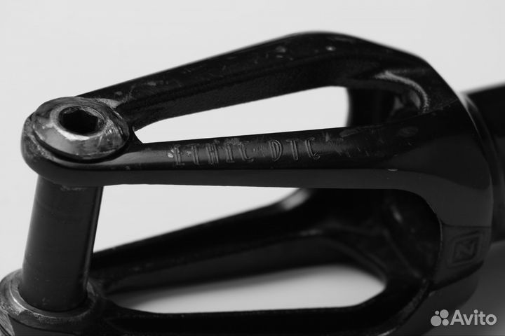 Вилка Ethic Heracles SCS