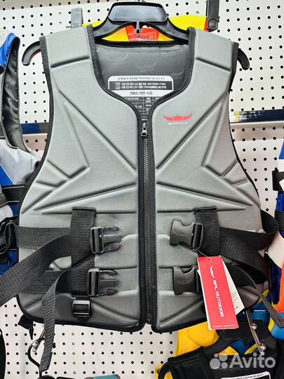 Спасательный жилет yamaha