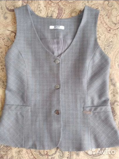 Школьная жилетка для девочки