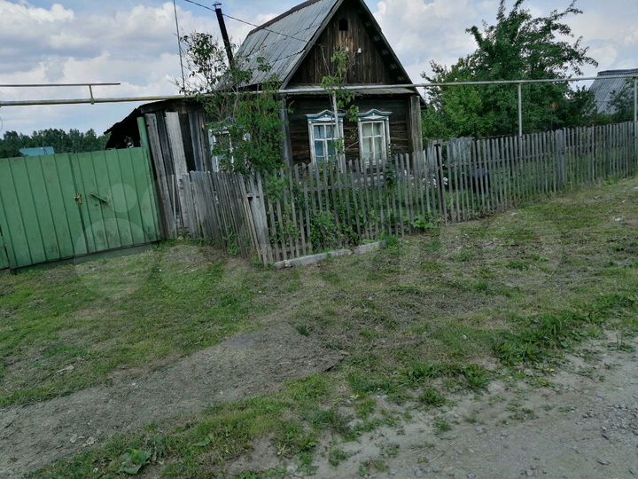 Дом 30 м² на участке 16 сот.