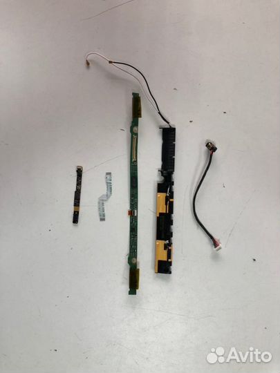 Ноутбук Samsung NP900X3C в разборе