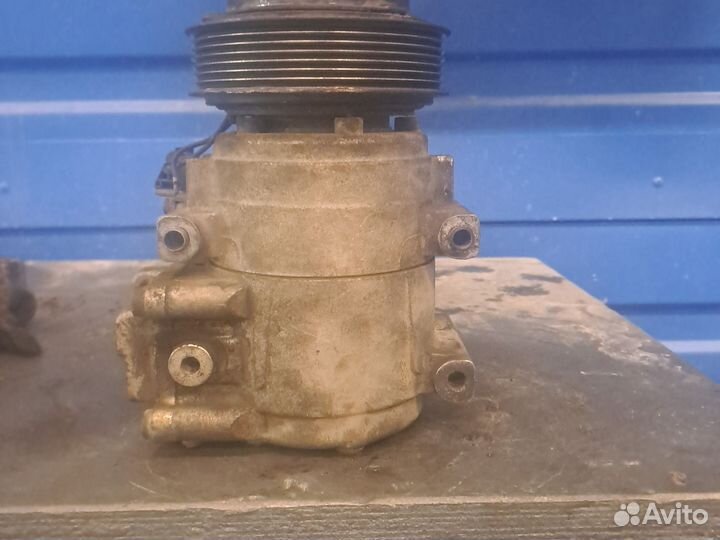 Компрессор кондиционера Grand Starex, H1 d4cb