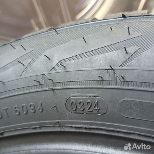 Ikon Tyres Nordman 7 SUV 245/65 R17 111T