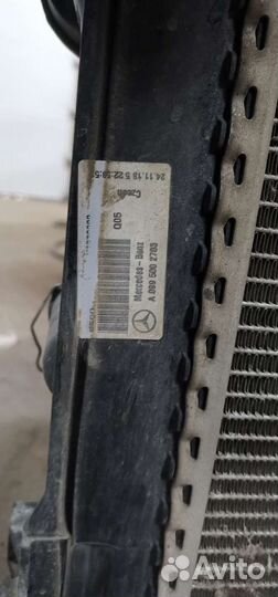 Радиатор Mercedes Benz w212