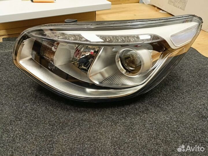 Фара левая KIA soul 2