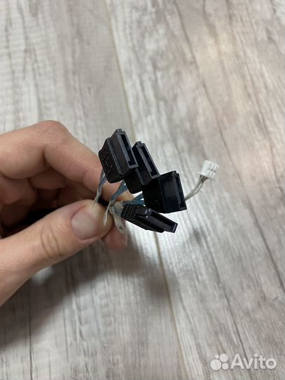 Кабель miniSAS HD SFF-8643 to 4xSata