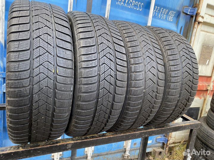 Pirelli Winter Sottozero 3 215/55 R17 98H