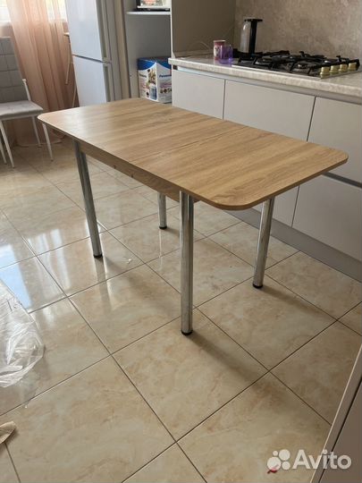 Кухонный стол бу