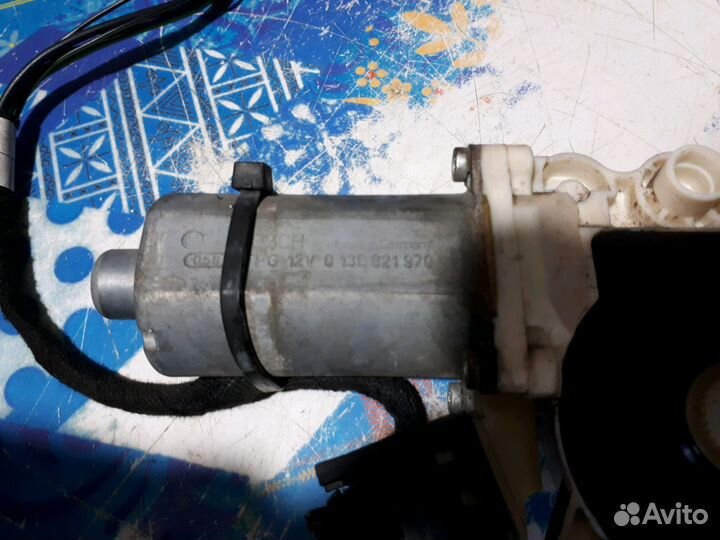 Моторчик ст-ка mersedes w211