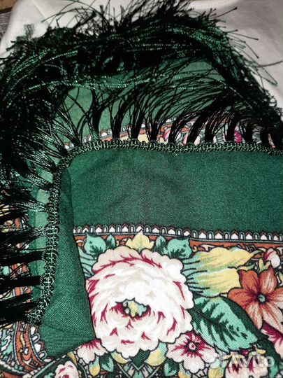 Павловопосадский шерстяной платок