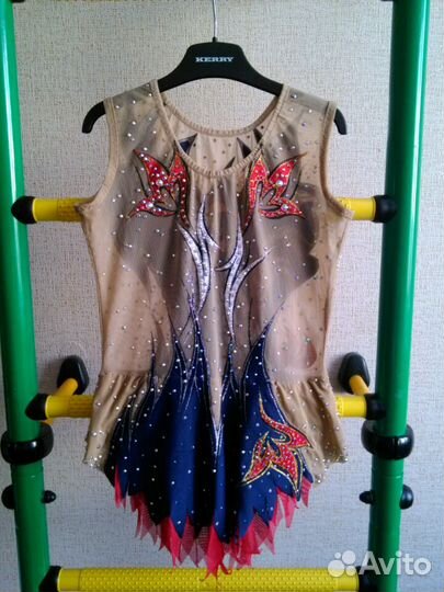 Гимнастический купальник для выступлений 146-158