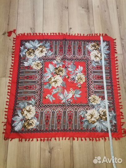 Платок на голову и шею