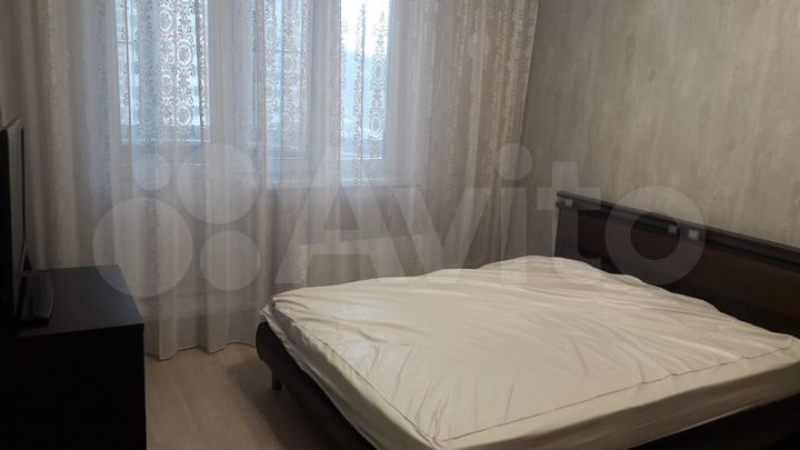 Комната 65 м² в 2-к., 4/17 эт.