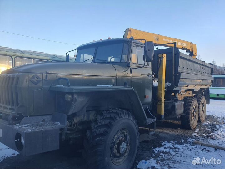 Урал 5557-1151-60 с КМУ, 2011