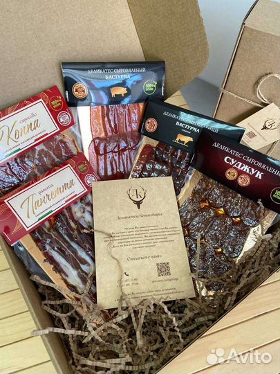 Мясные деликатесы в подарок