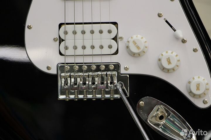 Электрогитара