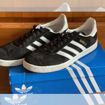 Кроссовки adidas