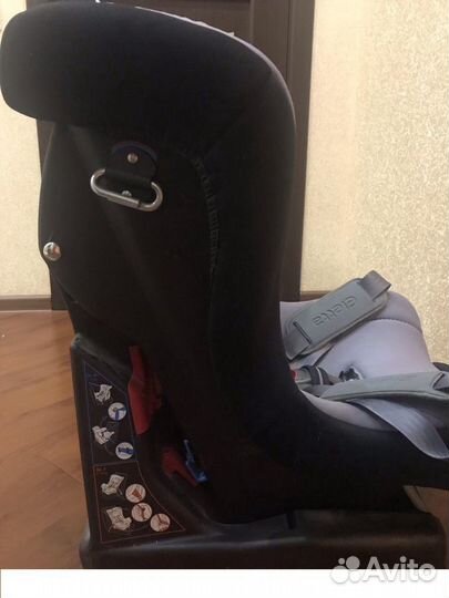 Автомобильное кресло Chicco Cosmos 0-18 kg