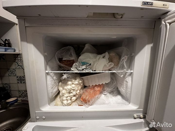 Холодильник атлант рабочий