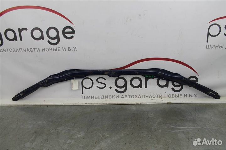 Усилитель переднего бампера Honda C-RV (95-99)