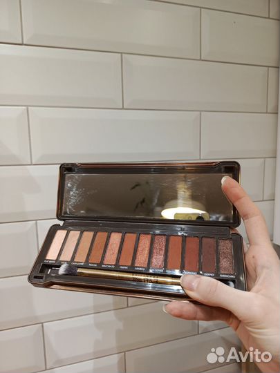 Палетки теней Eveline