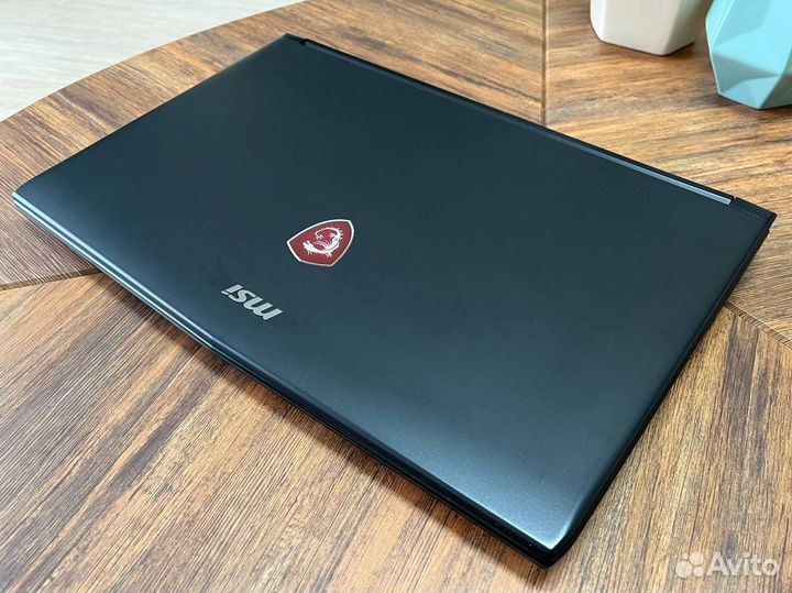 Игровой ноутбук MSI GL62MVR 7RFX