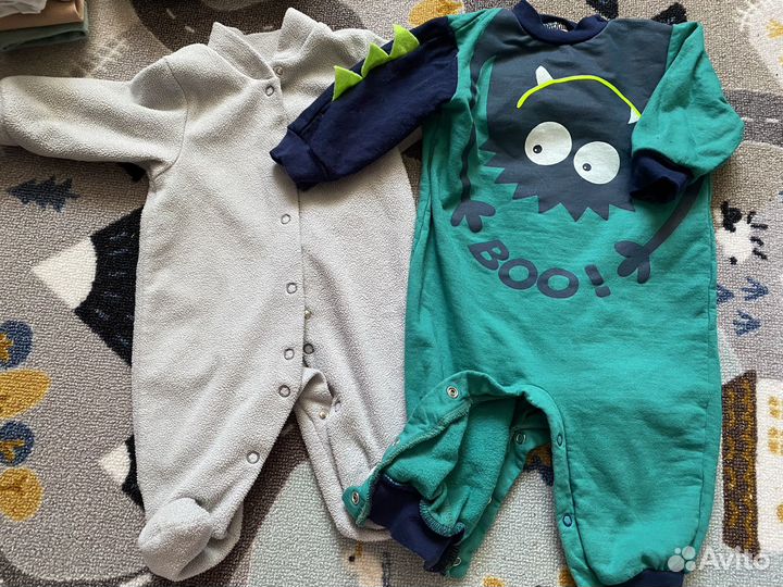 Продам детские вещи