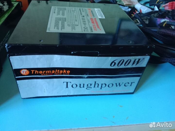Блок питания termaltake 600w