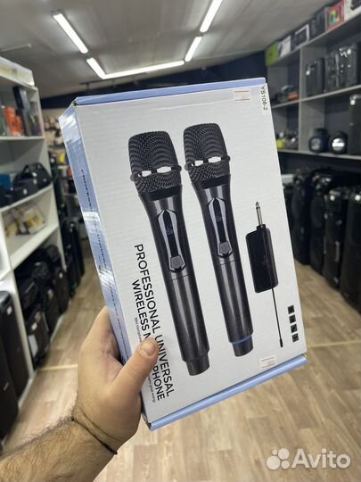 Комплект профессиональных радио микрофонов