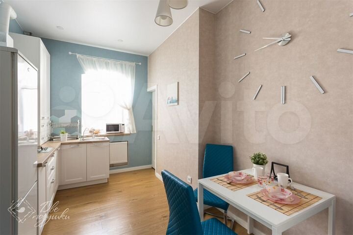 1-к. квартира, 42 м², 1/3 эт.