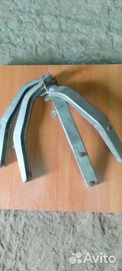 Крепление верхнего багажника классика