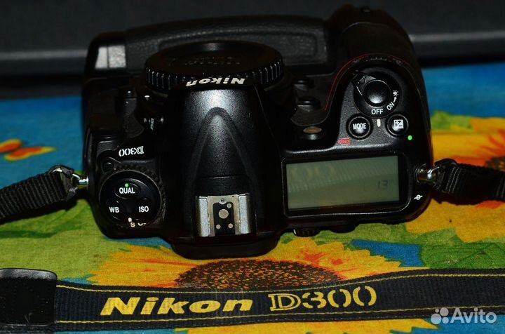 Nikon d300 тушка +допы