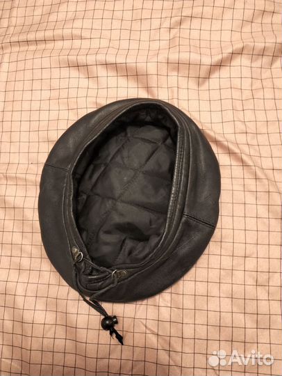 Женская беретка