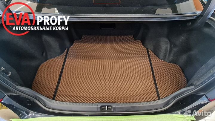 Ева коврик в багажник на Toyota Camry