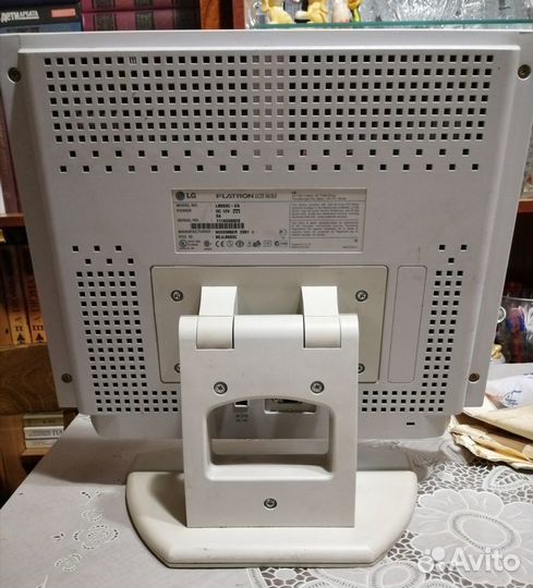 Монитор LG