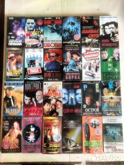 Видеокассеты VHS. Диски DVD