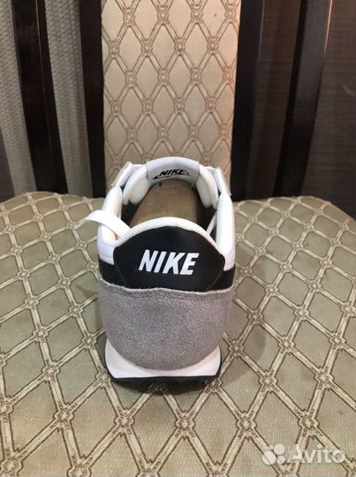Кроссовки nike