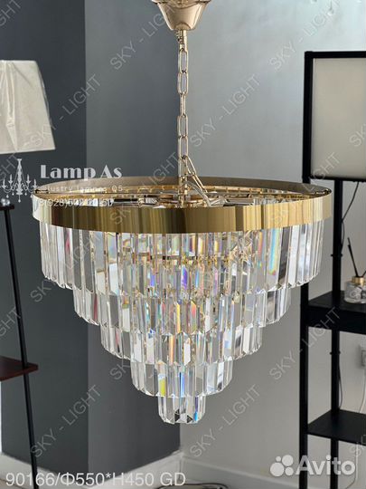 Люстра/Светильник/Освещение