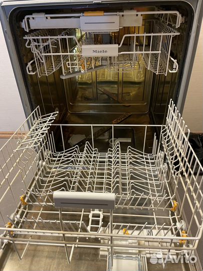 Посудомоечная машина Миле - Miele G 5570