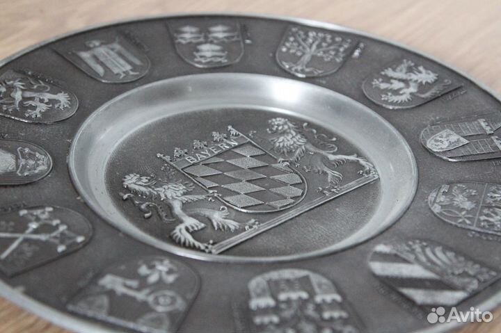 Интерьерная немецкая тарелка