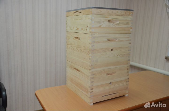 Продаю качественные пчелиные ульи, рамки