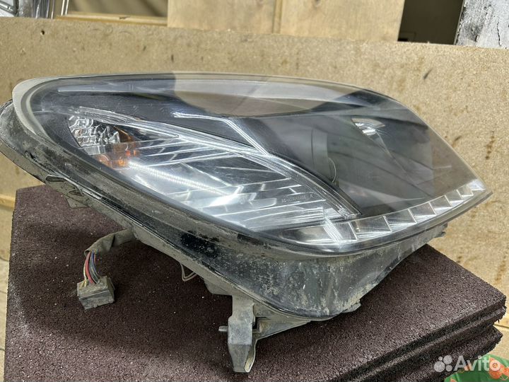 Opel astra h фара