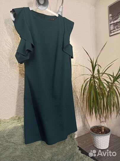 Нарядное платье