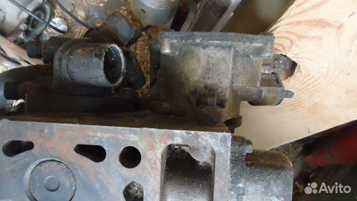 Головка блока гбц каминс 2.8