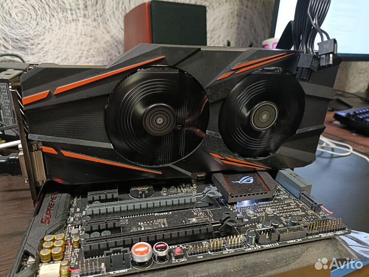 Видеокарта GTX 1070 8gb Gigabyte WindForce