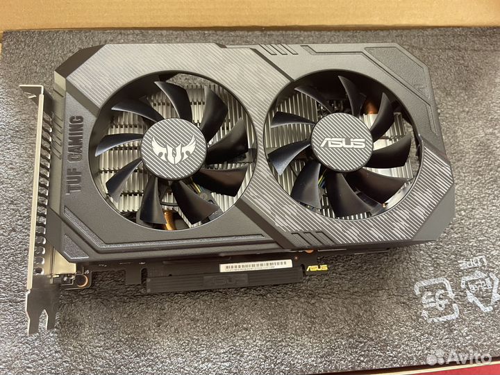 TUF Gaming GeForce GTX 1660 ti OC 6GB (Asus)