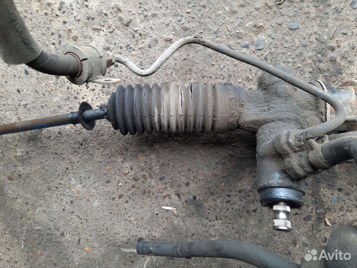 Mitsubishi Space runner рейка рулевая