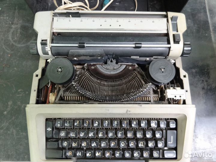 Пишущая машина пэп 215