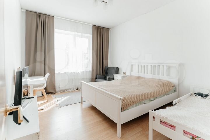 2-к. квартира, 71,5 м², 1/17 эт.