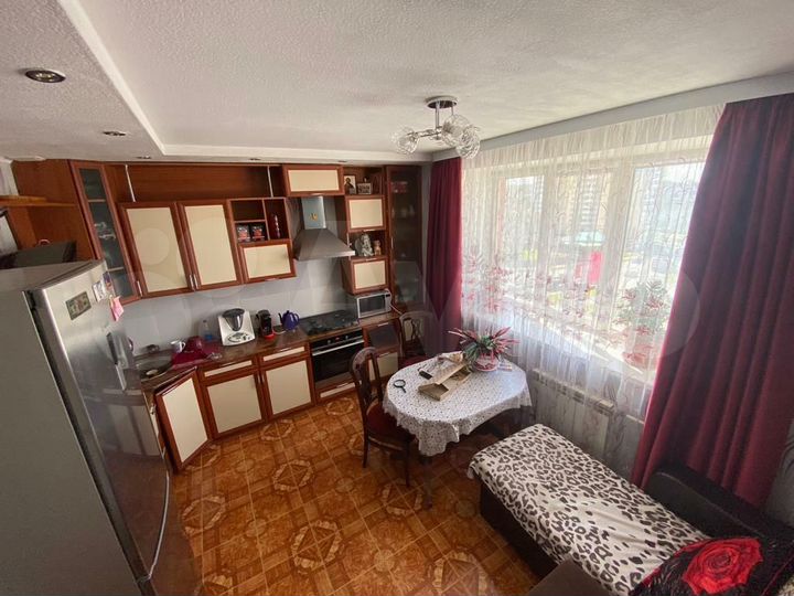 1-к. квартира, 45 м², 4/9 эт.